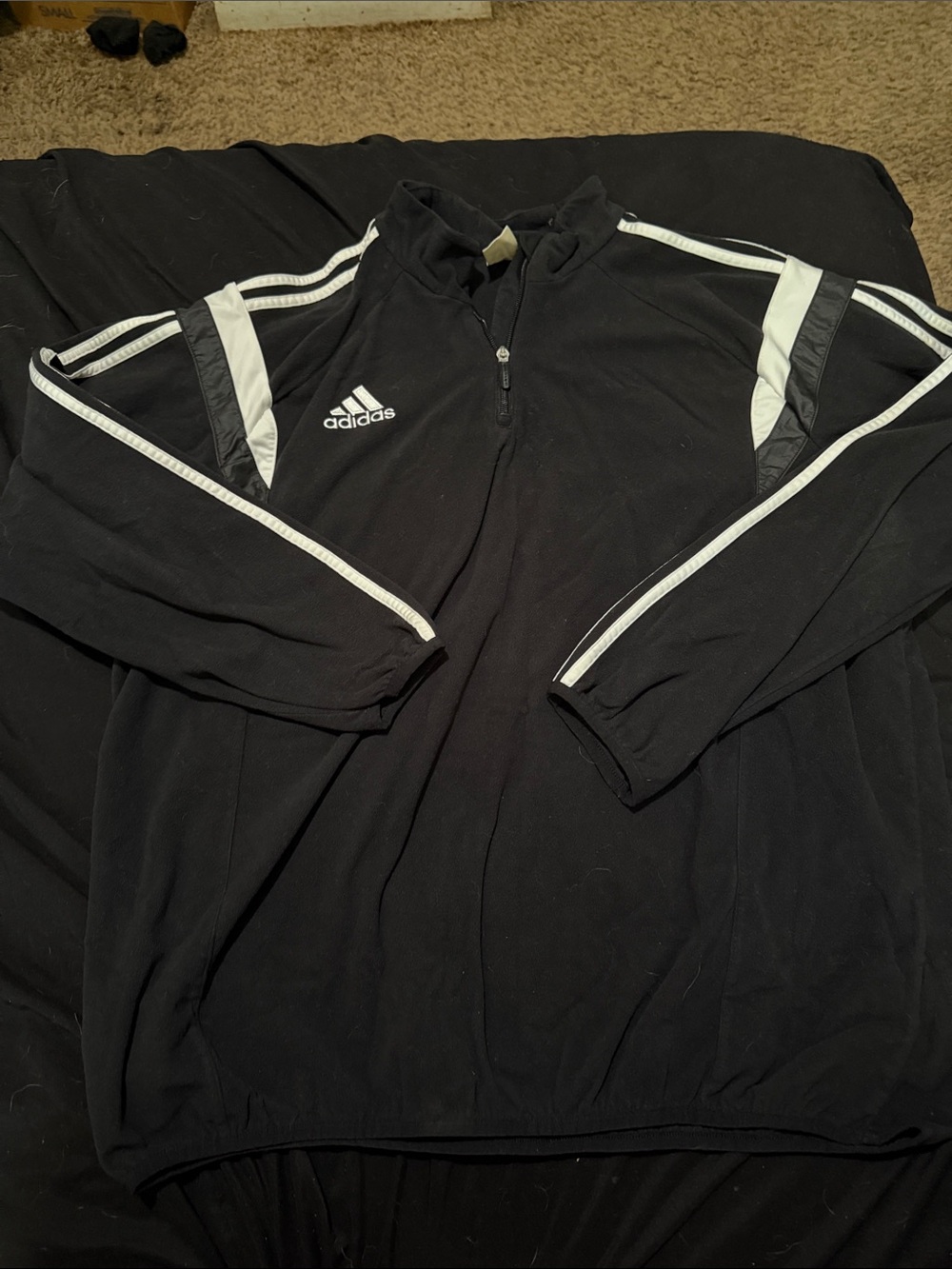 Men’s Adidas Pullover!!